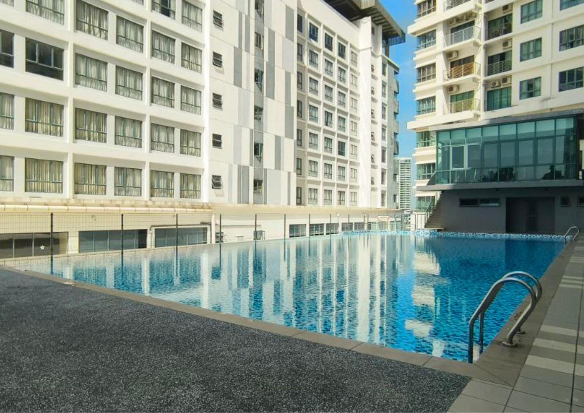Dpulze Cozy Homestay, 1-5 Pax - Dp1 Cyberjaya Buitenkant foto